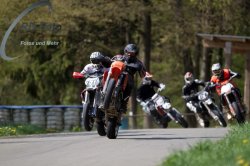 Fotos-Supermoto-IDM-Training-Bilstaim-Bike-X-Press-17-04-2011-125